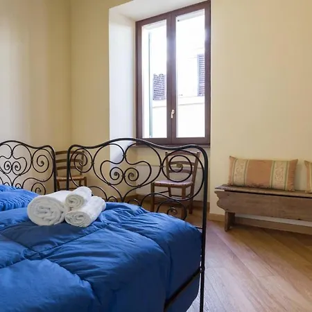 Terrazza Duomo/sleeps 6/spoleto Centre Lejlighed