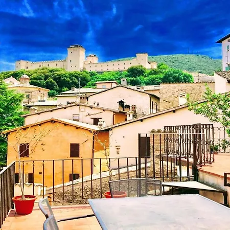 Terrazza Duomo/sleeps 6/spoleto Centre Lejlighed *
