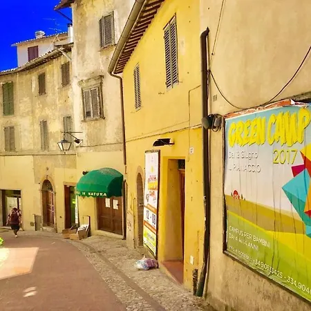 Terrazza Duomo/sleeps 6/spoleto Centre Lejlighed Spoleto