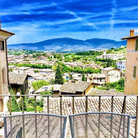 Lejlighed Terrazza Duomo/sleeps 6/spoleto Centre