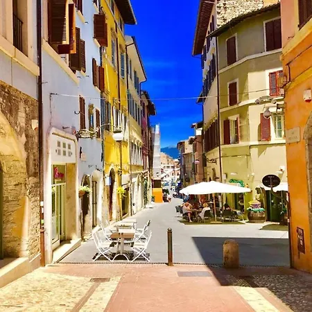 Terrazza Duomo/sleeps 6/spoleto Centre Lejlighed Spoleto