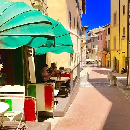 Lejlighed Terrazza Duomo/sleeps 6/spoleto Centre Spoleto